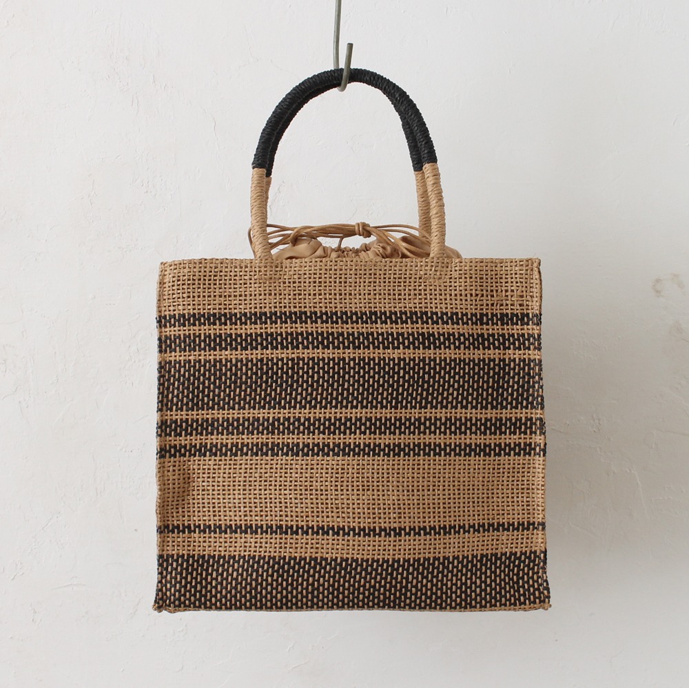 aristella 雑材ボーダーボックストート BE＊BK